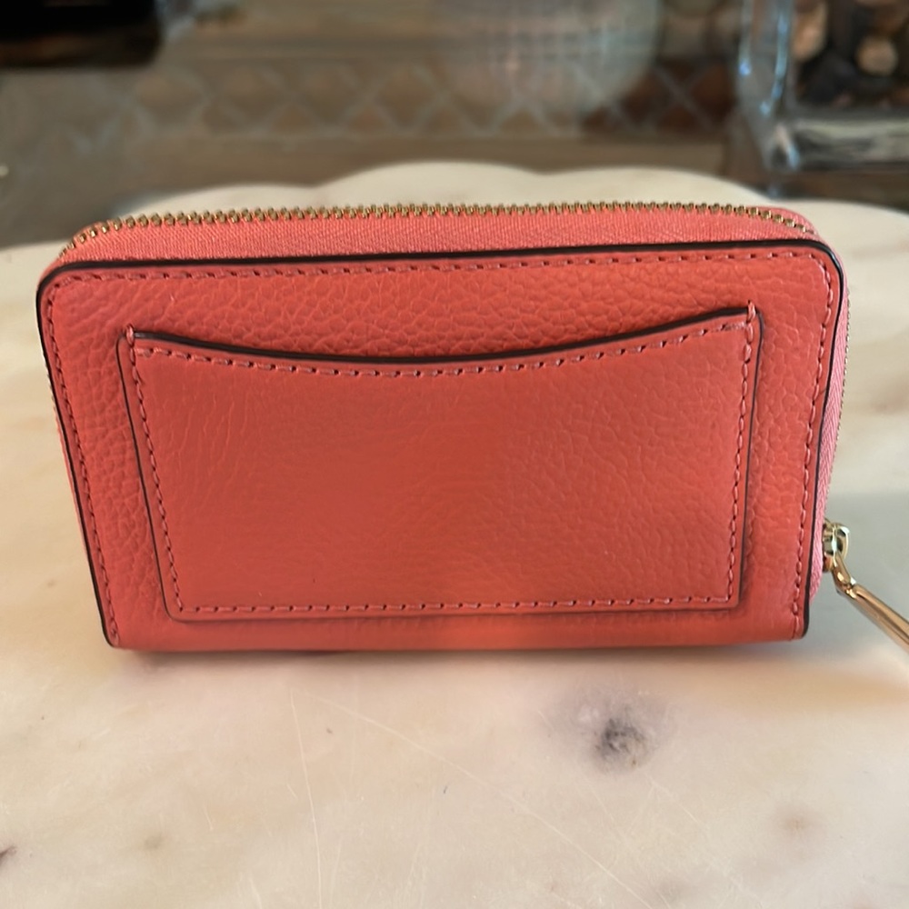 Michael Kors Coral Wallet - Picture 3 of 9